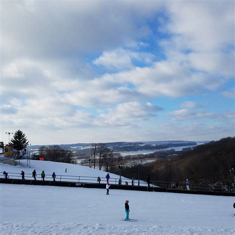 Galena ski resort - Private lessons are designed to offer individually tailored instruction for all ability levels. Private lessons can be arranged for all age groups at anytime. Please call 815.777.4652 or email skischool@chestnutmtn.com for availability.